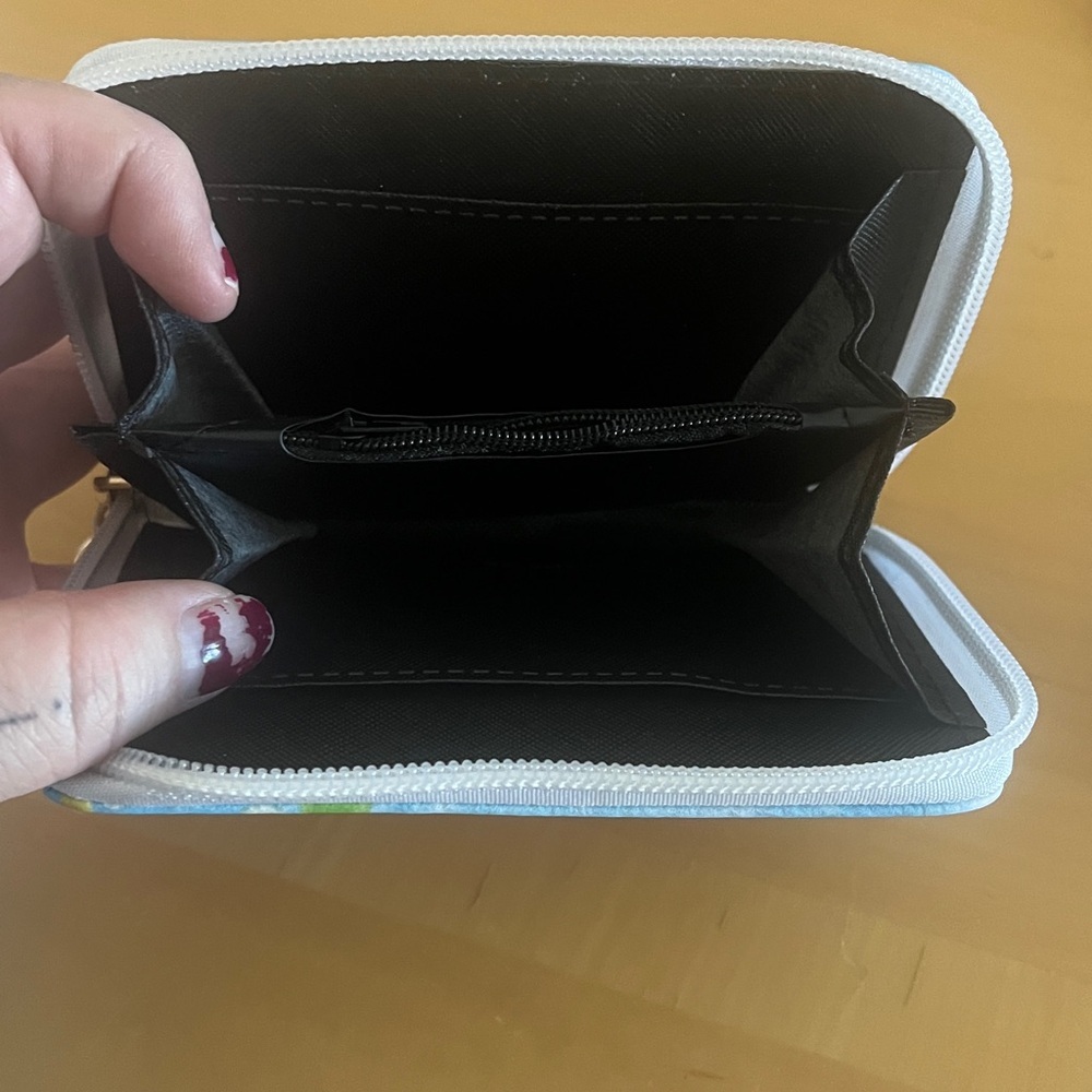 Colorful Cartoon Wallet - Picture 2 of 3